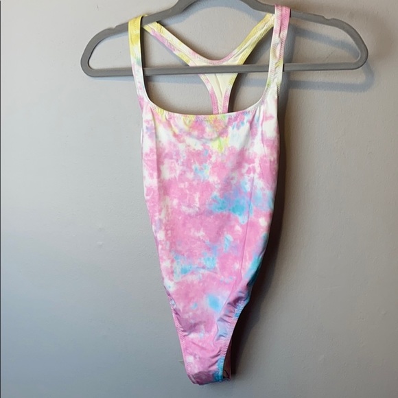 Re/Done Solid & Striped | Venice swimsuit - Picture 4 of 6